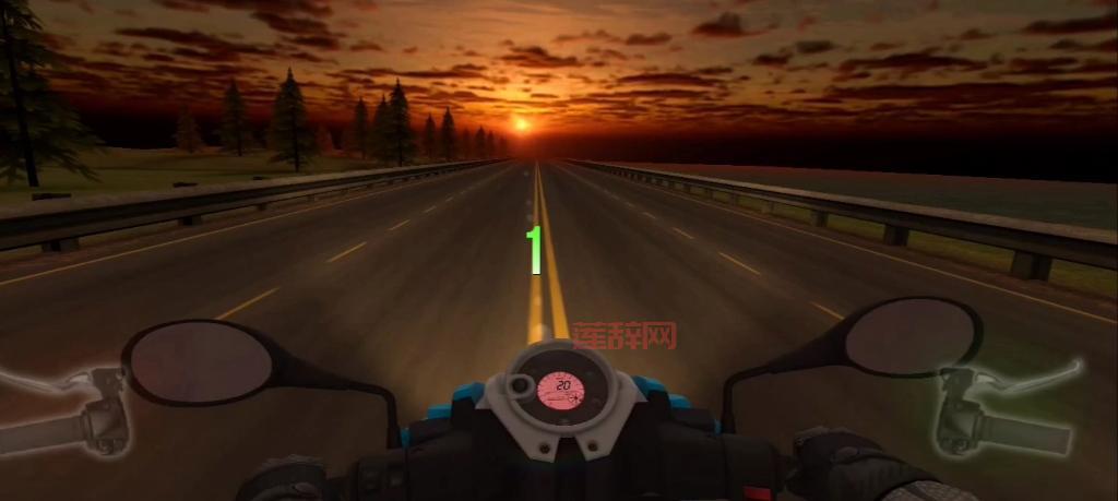 躲避汽车卡车，Traffic Rider带你体验惊险刺激