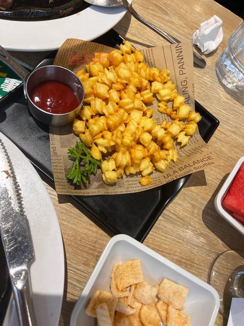 中国必胜客店铺突破500家,品牌发展迈向新高峰