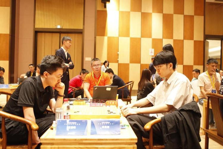 EDG现役队员国籍大揭秘,竟然有两位韩国外援?